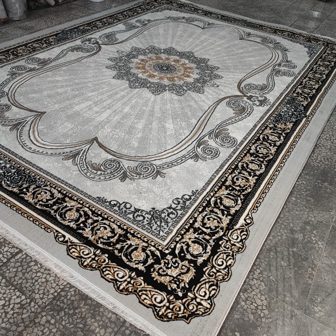 فرش 500 شانه طرح 700 شانه تراکم 1500 مدل سیاوش نقره ای (ارسال رایگان)